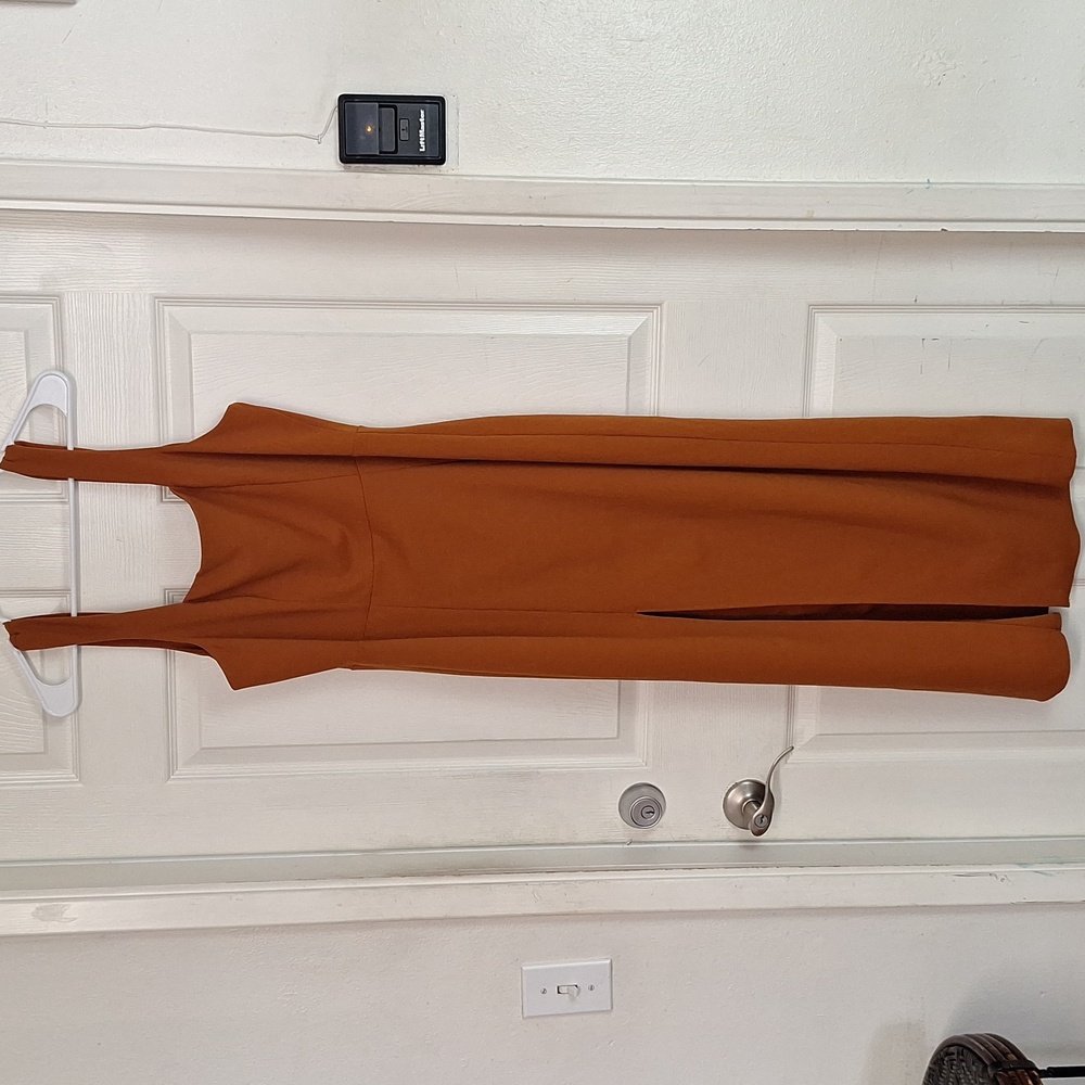 Women's Sleeveless Square Neck Maxi Dress in Rust